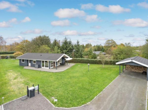 Holiday Home Tayler - 1-8km from the sea by Interhome in Hals